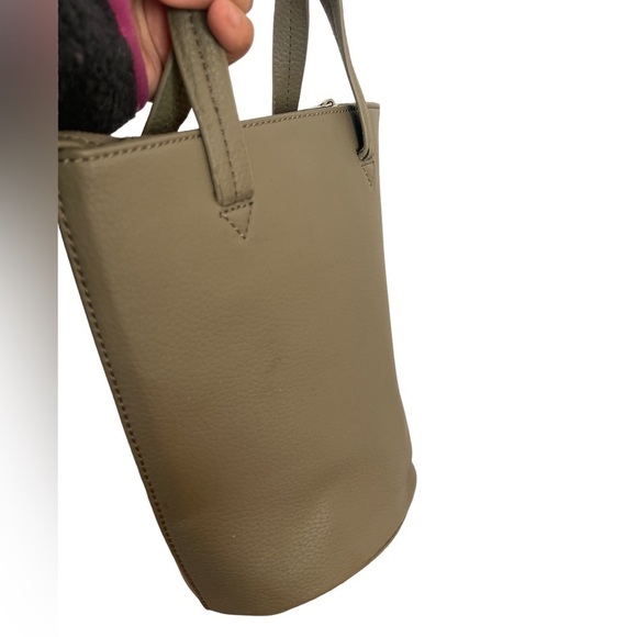 Matt & Nat Purity Casa Vegan Leather Bucket Bag - Picture 9 of 9